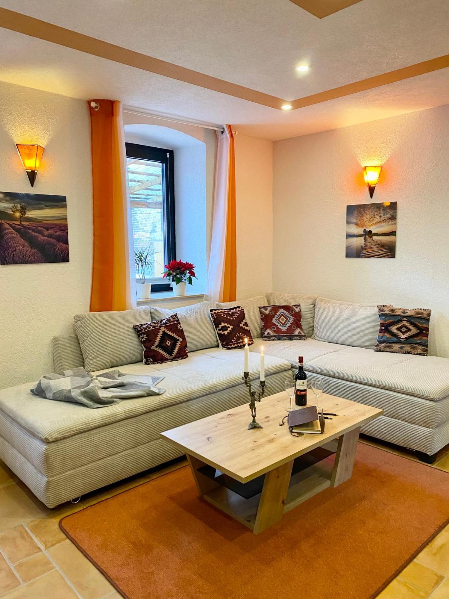 Ferienwohnung Auf Dem Gutshof Renz Weißenfels Esterno foto